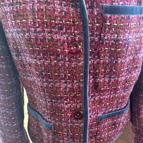 Jones, NY Country New York boucle Chanel like jacket, trimmed and velvet large - Picture 3 of 7